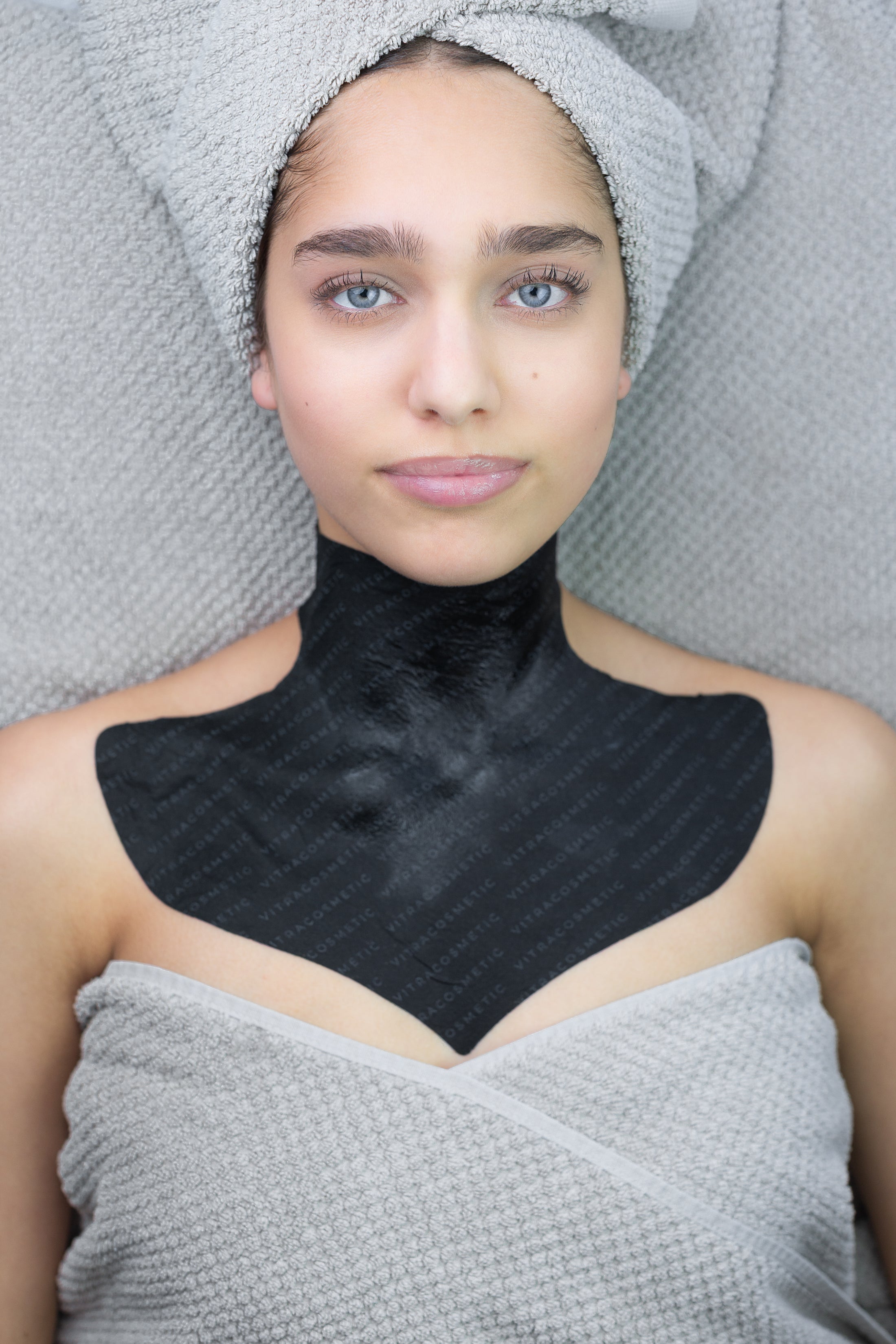 STONE THERAPY EYE MASK - Obsidian Steinmaske
